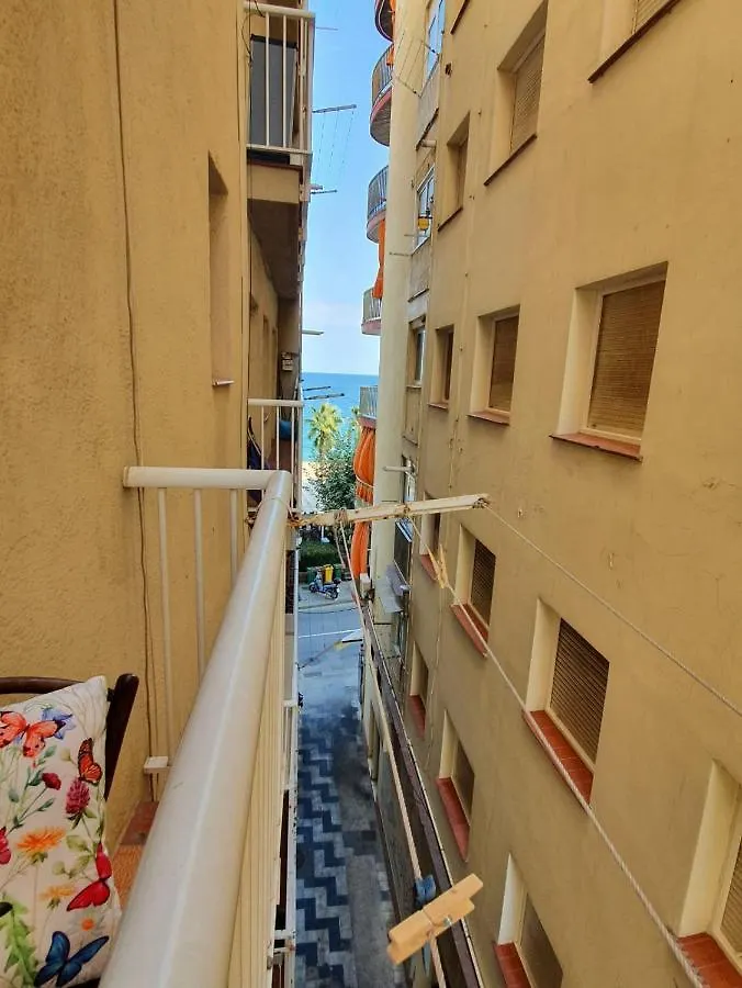 Habitacion Delante De La Playa Blanes Homestay